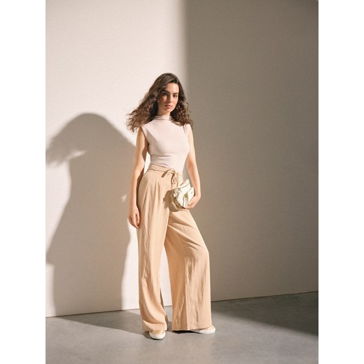 Mohito - Saszetka nerka - biały ze sklepu Mohito w kategorii Nerki - zdjęcie 184291058