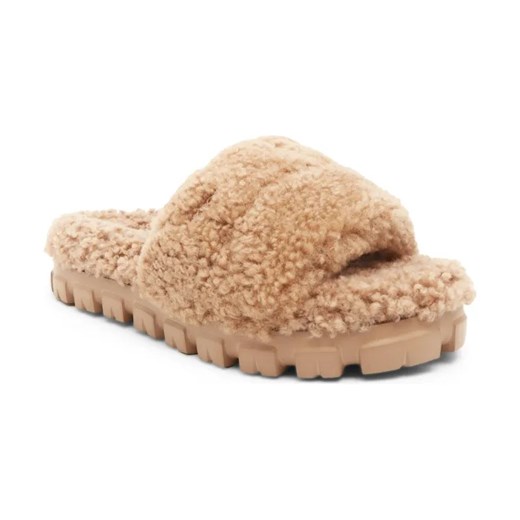 UGG Skórzane obuwie domowe Curly | z dodatkiem wełny ze sklepu Gomez Fashion Store w kategorii Kapcie damskie - zdjęcie 184301997