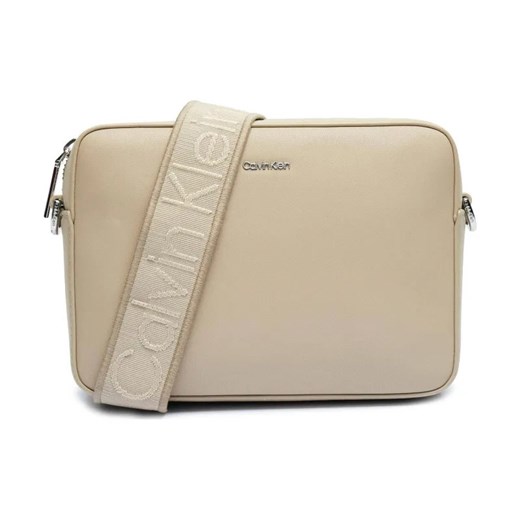 Calvin Klein Listonoszka ze sklepu Gomez Fashion Store w kategorii Listonoszki - zdjęcie 184308298