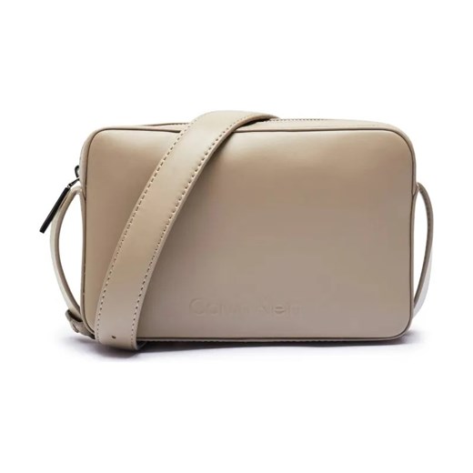 Calvin Klein Listonoszka ze sklepu Gomez Fashion Store w kategorii Listonoszki - zdjęcie 184308315
