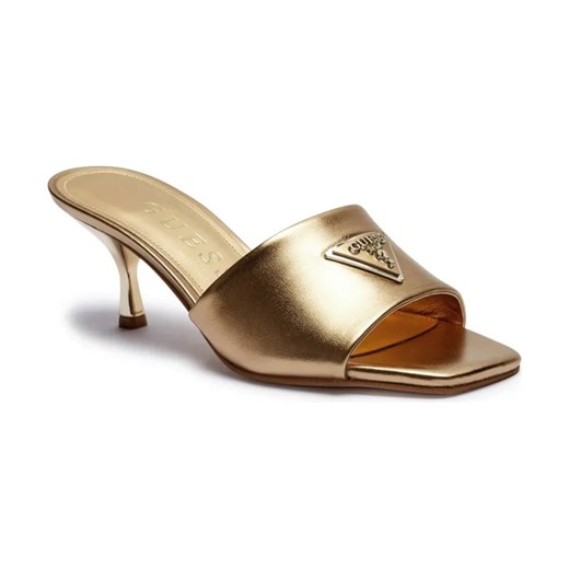 Guess Klapki MERLOA ze sklepu Gomez Fashion Store w kategorii Klapki damskie - zdjęcie 184313096