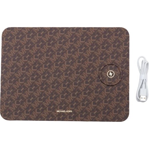 Michael Kors Podkładka pod mysz z ładowarką indukcyjną iPhone 14 Pro/14/13/12 ze sklepu Gomez Fashion Store w kategorii Akcesoria biurowe - zdjęcie 184318975