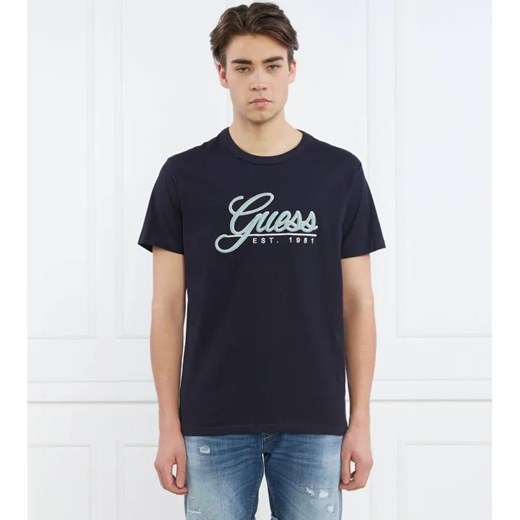 GUESS T-shirt SS CN GUESS 3D EMBRO | Regular Fit ze sklepu Gomez Fashion Store w kategorii T-shirty męskie - zdjęcie 184325228