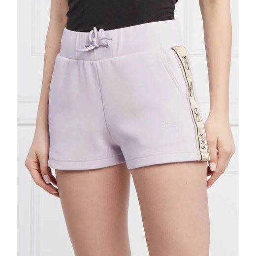 GUESS ACTIVE Szorty BRITNEY | Regular Fit ze sklepu Gomez Fashion Store w kategorii Szorty - zdjęcie 184341746
