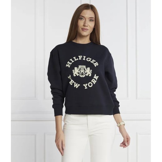 Tommy Hilfiger Bluza MDN REG VARSITY FLOCK | Regular Fit ze sklepu Gomez Fashion Store w kategorii Bluzy damskie - zdjęcie 184342385