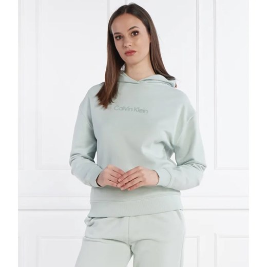 Calvin Klein Bluza HERO LOGO | Regular Fit ze sklepu Gomez Fashion Store w kategorii Bluzy damskie - zdjęcie 184343595