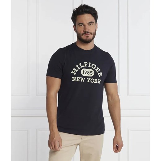 Tommy Hilfiger T-shirt MONOTYPE COLLEGIATE TEE | Regular Fit ze sklepu Gomez Fashion Store w kategorii T-shirty męskie - zdjęcie 184345388