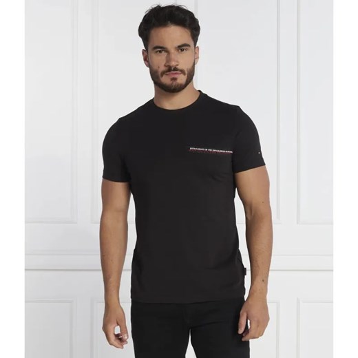 Tommy Hilfiger T-shirt SMALL CHEST STRIPE MONOTYPE TEE | Slim Fit ze sklepu Gomez Fashion Store w kategorii T-shirty męskie - zdjęcie 184345747