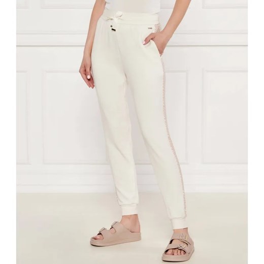 BOSS BLACK Spodnie dresowe Monogram_Pants Cuff | Regular Fit | z dodatkiem jedwabiu ze sklepu Gomez Fashion Store w kategorii Piżamy damskie - zdjęcie 184346968