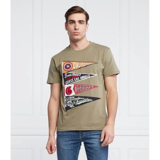 GUESS T-shirt PENNANT | Regular Fit ze sklepu Gomez Fashion Store w kategorii T-shirty męskie - zdjęcie 184349359