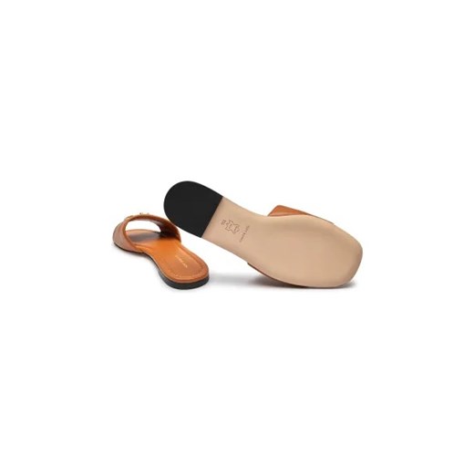 TORY BURCH Skórzane klapki ELEANOR Tory Burch 40 Gomez Fashion Store okazyjna cena