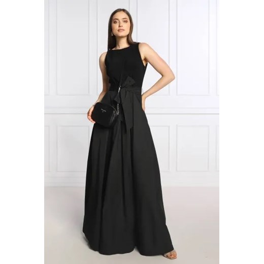 Listonoszka Patrizia Pepe 