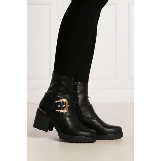 Versace Jeans Couture Botki 40 promocyjna cena Gomez Fashion Store