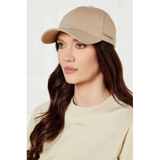 Calvin Klein Bejsbolówka Calvin Klein One Size promocyjna cena Gomez Fashion Store
