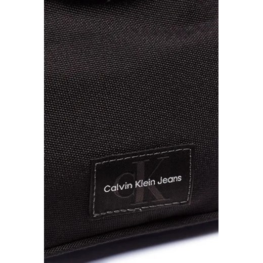 Calvin Klein Jeans Saszetka nerka One Size promocyjna cena Gomez Fashion Store