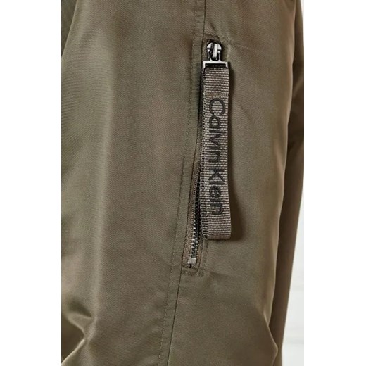 Calvin Klein Jeans Satynowa kurtka bomber HERO | Regular Fit S promocja Gomez Fashion Store