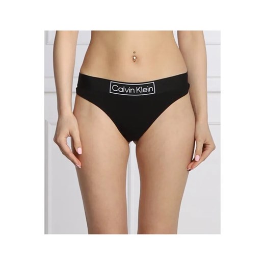 Calvin Klein Underwear Stringi ze sklepu Gomez Fashion Store w kategorii Majtki damskie - zdjęcie 184503085