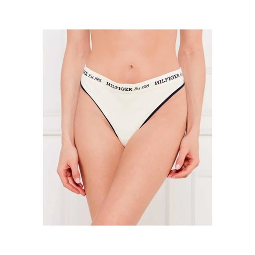 Tommy Hilfiger Stringi ze sklepu Gomez Fashion Store w kategorii Majtki damskie - zdjęcie 184503485