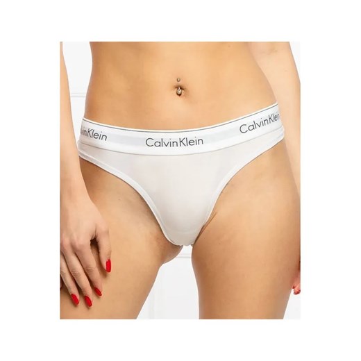 Calvin Klein Underwear Stringi ze sklepu Gomez Fashion Store w kategorii Majtki damskie - zdjęcie 184504036