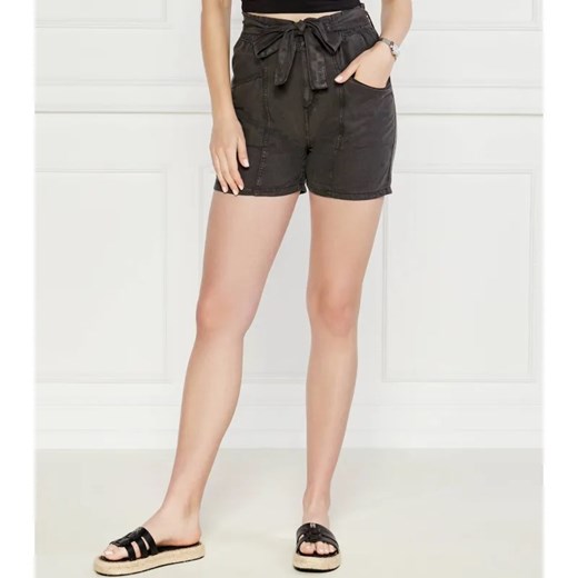 Pepe Jeans London Szorty | Regular Fit ze sklepu Gomez Fashion Store w kategorii Szorty - zdjęcie 184504967