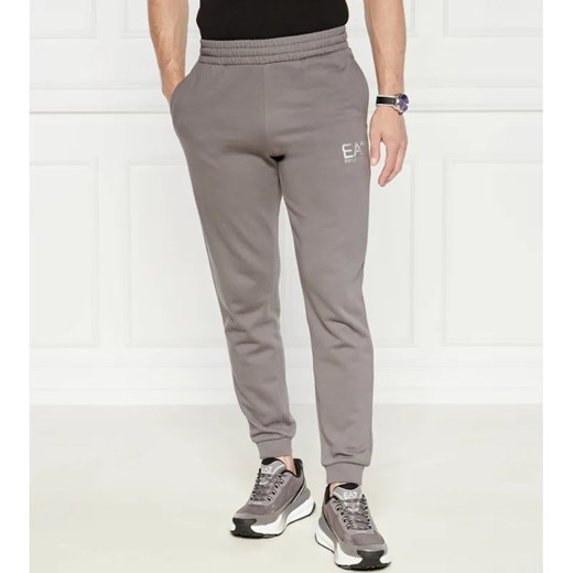 EA7 Spodnie dresowe | Regular Fit ze sklepu Gomez Fashion Store w kategorii Spodnie męskie - zdjęcie 184505086