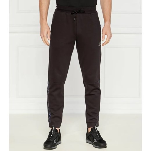 EA7 Spodnie dresowe | Regular Fit ze sklepu Gomez Fashion Store w kategorii Spodnie męskie - zdjęcie 184505296
