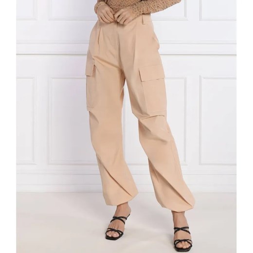 Patrizia Pepe Spodnie cargo | Loose fit ze sklepu Gomez Fashion Store w kategorii Spodnie damskie - zdjęcie 184505687