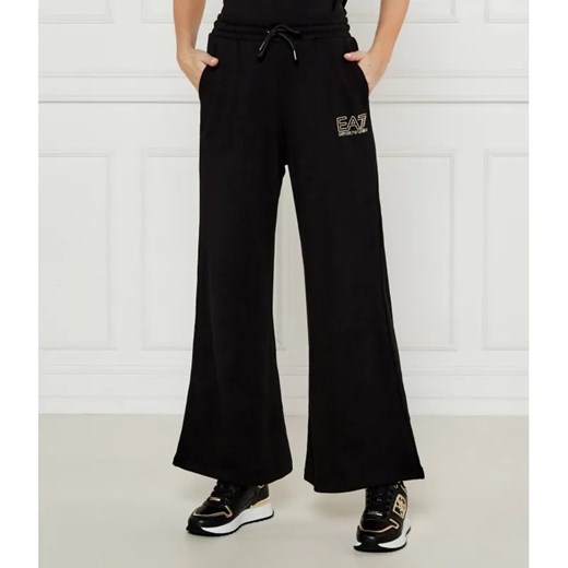 EA7 Spodnie dresowe | flare fit ze sklepu Gomez Fashion Store w kategorii Spodnie damskie - zdjęcie 184507108
