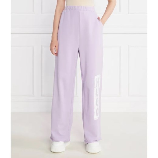HUGO Spodnie dresowe Nasuede | Loose fit ze sklepu Gomez Fashion Store w kategorii Spodnie damskie - zdjęcie 184507507
