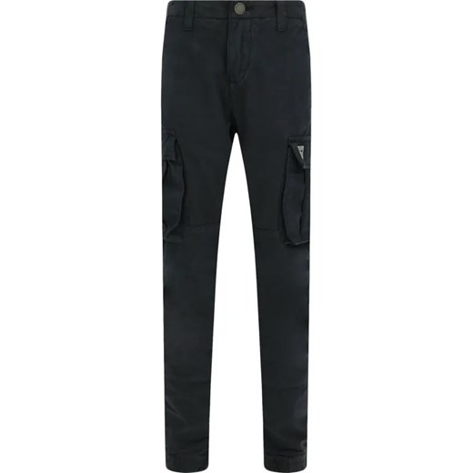 Guess Spodnie cargo | Regular Fit ze sklepu Gomez Fashion Store w kategorii Spodnie chłopięce - zdjęcie 184507559