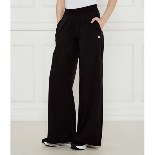 EA7 Spodnie dresowe | Loose fit ze sklepu Gomez Fashion Store w kategorii Spodnie damskie - zdjęcie 184508836