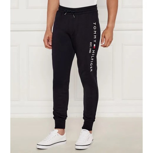 Tommy Hilfiger Spodnie dresowe | Regular Fit ze sklepu Gomez Fashion Store w kategorii Spodnie męskie - zdjęcie 184509079