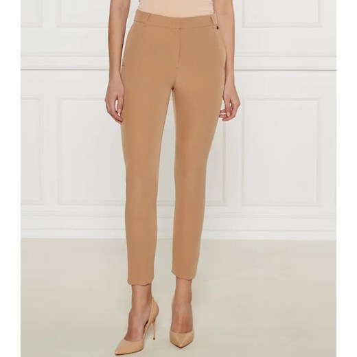 Liu Jo Spodnie cygaretki | Slim Fit ze sklepu Gomez Fashion Store w kategorii Spodnie damskie - zdjęcie 184509168