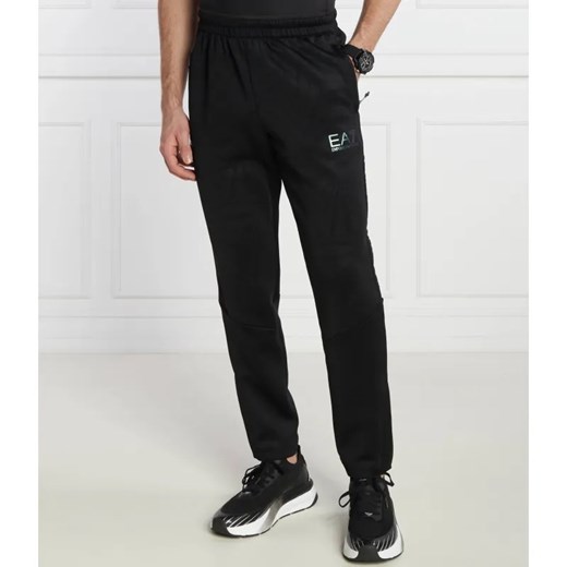 EA7 Spodnie dresowe | Regular Fit ze sklepu Gomez Fashion Store w kategorii Spodnie męskie - zdjęcie 184509348
