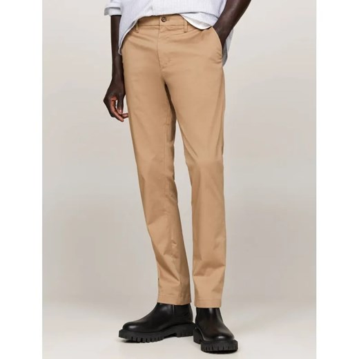 Tommy Hilfiger Spodnie chino Bleecker | Slim Fit ze sklepu Gomez Fashion Store w kategorii Spodnie męskie - zdjęcie 184509476