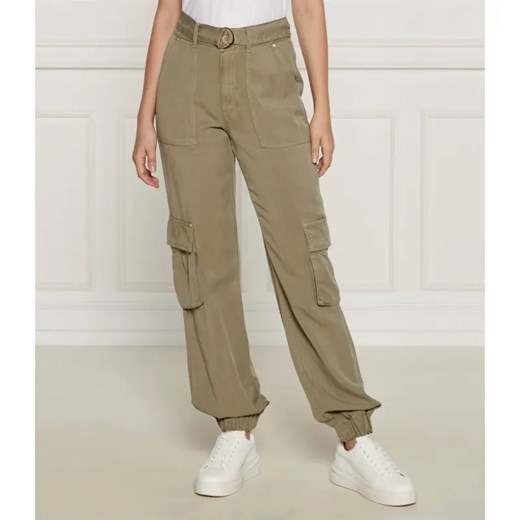 GUESS Spodnie KATRIN | Regular Fit ze sklepu Gomez Fashion Store w kategorii Spodnie damskie - zdjęcie 184509868