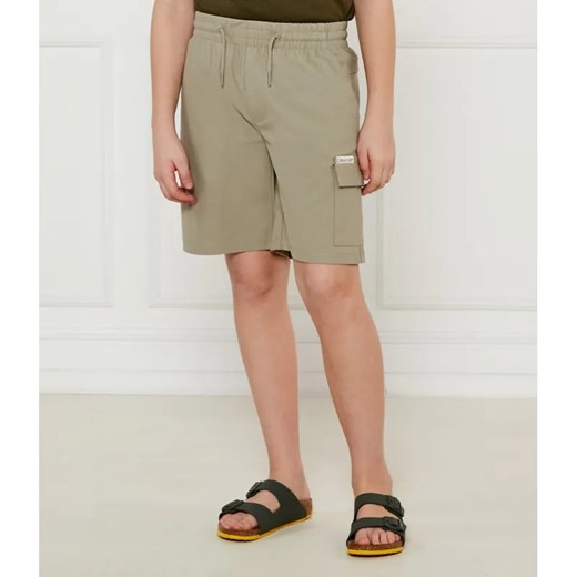 Calvin Klein Jeans Szorty Parachute | Loose fit ze sklepu Gomez Fashion Store w kategorii Spodenki chłopięce - zdjęcie 184510616