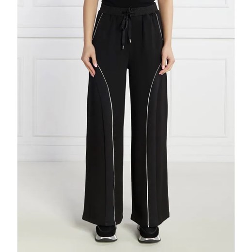 Liu Jo Sport Spodnie dresowe | Regular Fit ze sklepu Gomez Fashion Store w kategorii Spodnie damskie - zdjęcie 184511588