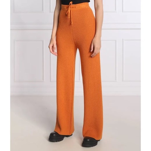Silvian Heach Spodnie dzianinowe | Straight fit | z dodatkiem wełny ze sklepu Gomez Fashion Store w kategorii Spodnie damskie - zdjęcie 184511946