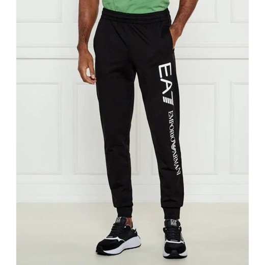 EA7 Spodnie jogger | Slim Fit ze sklepu Gomez Fashion Store w kategorii Spodnie męskie - zdjęcie 184512447