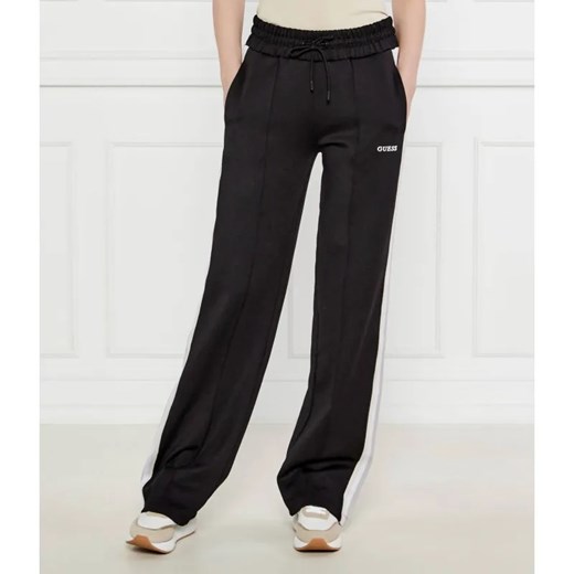 GUESS ACTIVE Spodnie dresowe YARROW | Straight fit ze sklepu Gomez Fashion Store w kategorii Spodnie damskie - zdjęcie 184513659