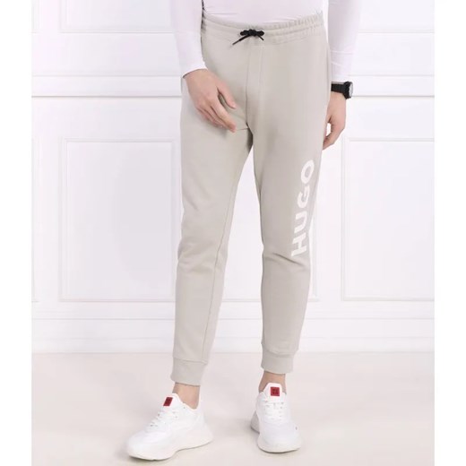 HUGO Spodnie dresowe Dutschi | Regular Fit ze sklepu Gomez Fashion Store w kategorii Spodnie męskie - zdjęcie 184514097