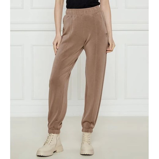 GUESS ACTIVE Spodnie jogger OLYMPE | Regular Fit ze sklepu Gomez Fashion Store w kategorii Spodnie damskie - zdjęcie 184514477