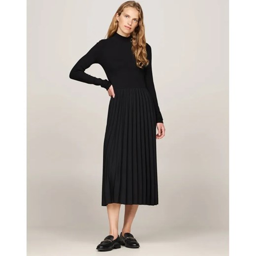 Tommy Hilfiger Sukienka ze sklepu Gomez Fashion Store w kategorii Sukienki - zdjęcie 184515279