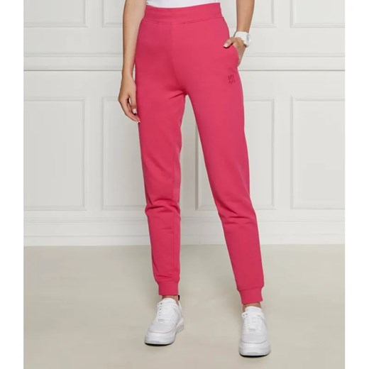 HUGO Spodnie dresowe Nelfinia | Regular Fit ze sklepu Gomez Fashion Store w kategorii Spodnie damskie - zdjęcie 184515827