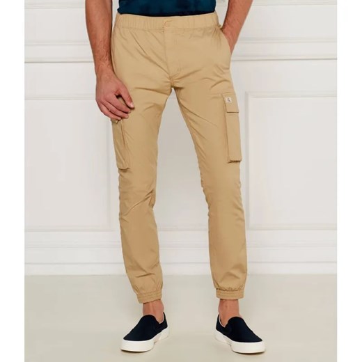 Calvin Klein Jeans Spodnie cargo | Slim Fit ze sklepu Gomez Fashion Store w kategorii Spodnie męskie - zdjęcie 184516609
