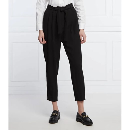 HUGO Spodnie hereta | carrot fit ze sklepu Gomez Fashion Store w kategorii Spodnie damskie - zdjęcie 184516799