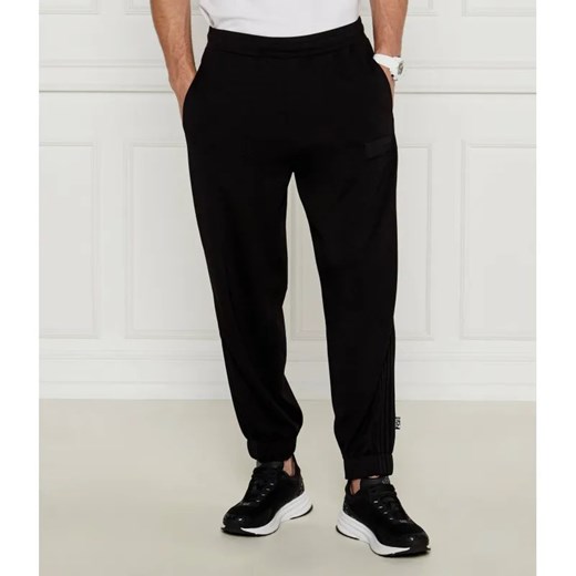 EA7 Spodnie dresowe | Regular Fit ze sklepu Gomez Fashion Store w kategorii Spodnie męskie - zdjęcie 184517235