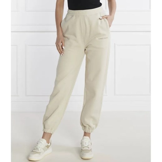 Tommy Jeans Spodnie dresowe CLASSICS EXT | Relaxed fit ze sklepu Gomez Fashion Store w kategorii Spodnie damskie - zdjęcie 184517845