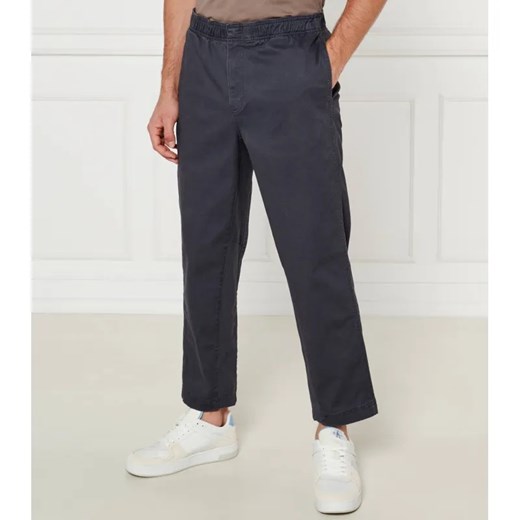 Calvin Klein Jeans Spodnie chino | Relaxed fit ze sklepu Gomez Fashion Store w kategorii Spodnie męskie - zdjęcie 184518825